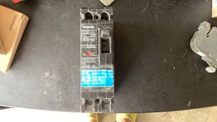 Siemens breaker type ED4 125A/480V