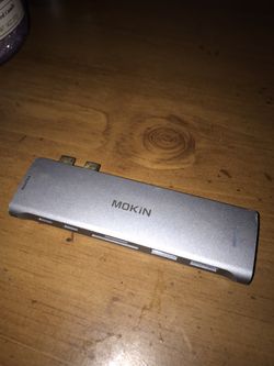 Mokin USB-C Adapter
