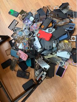 Variety of different cases for iPhones and Samsung android