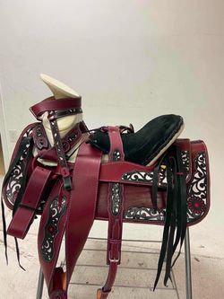 Montura charra de cuero lasser