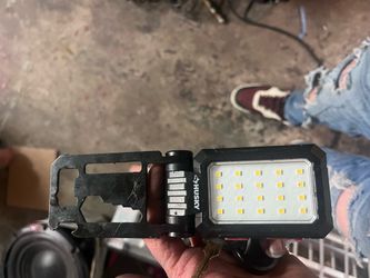 Husky LED Work Light Multi-Tool