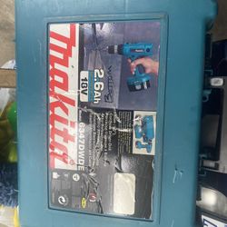Makita 18v Drill
