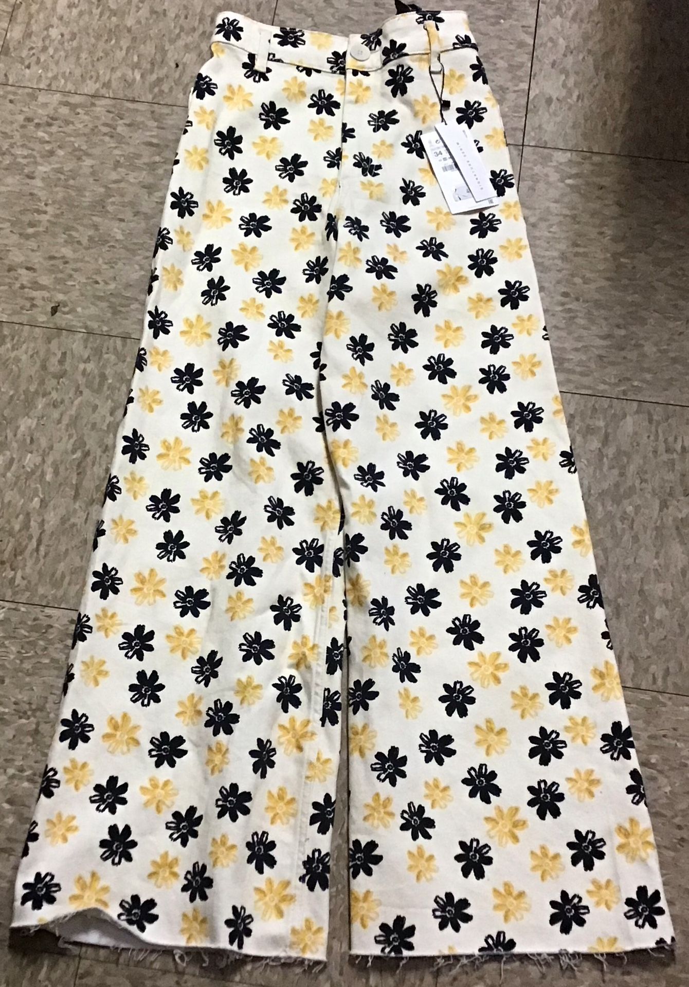 Zara The Marine Off White Groovy Jeans Size 2