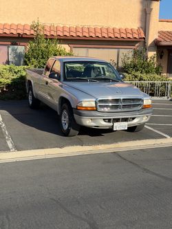 Dodge Dakota front one piece and rear bumper