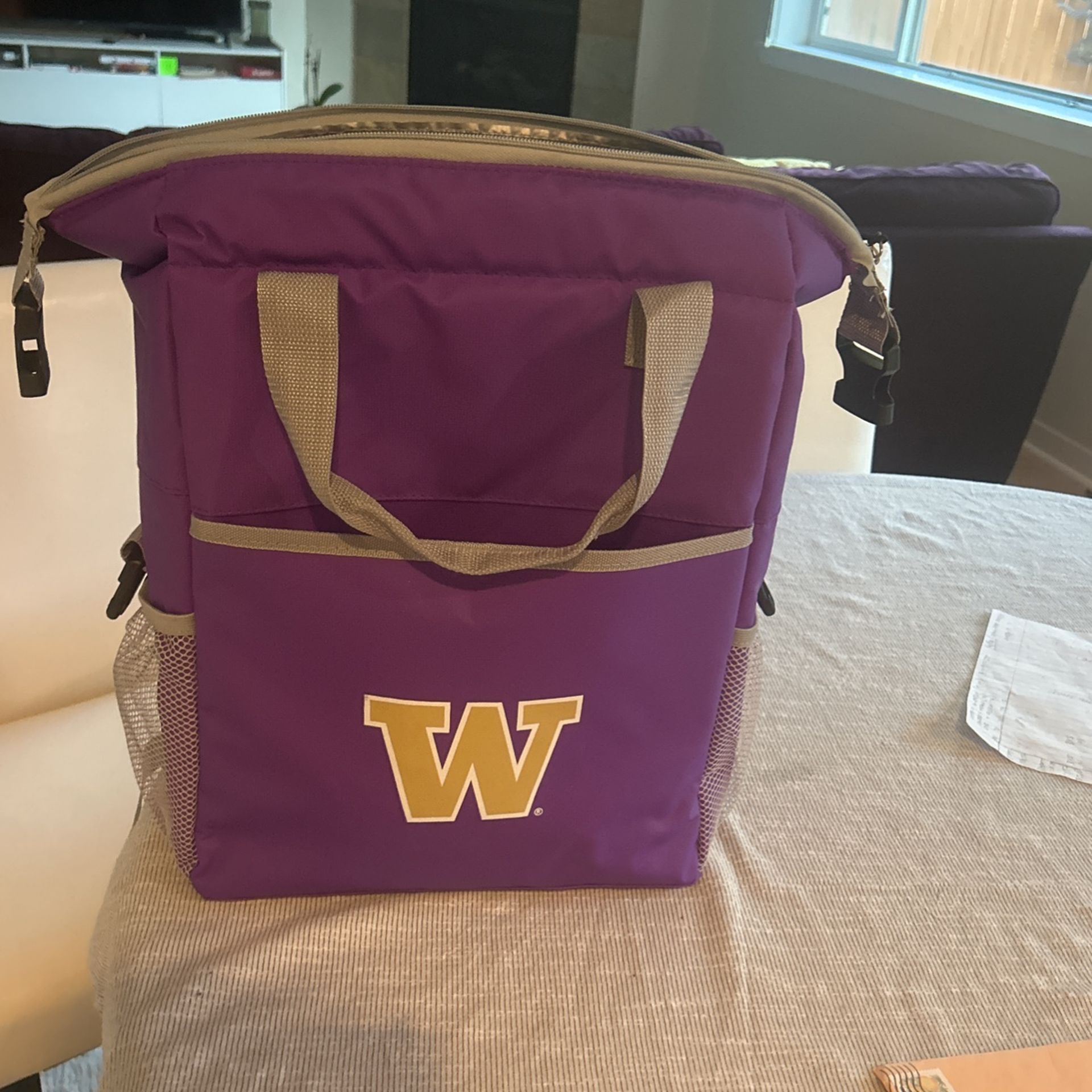 Uw Cooler/ Backpack Insulated