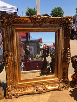 Big gold elegant mirror