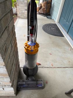 Dyson powerball v3 animal vacuum