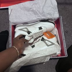 Air Jordan 4 Retro OG White Cement 