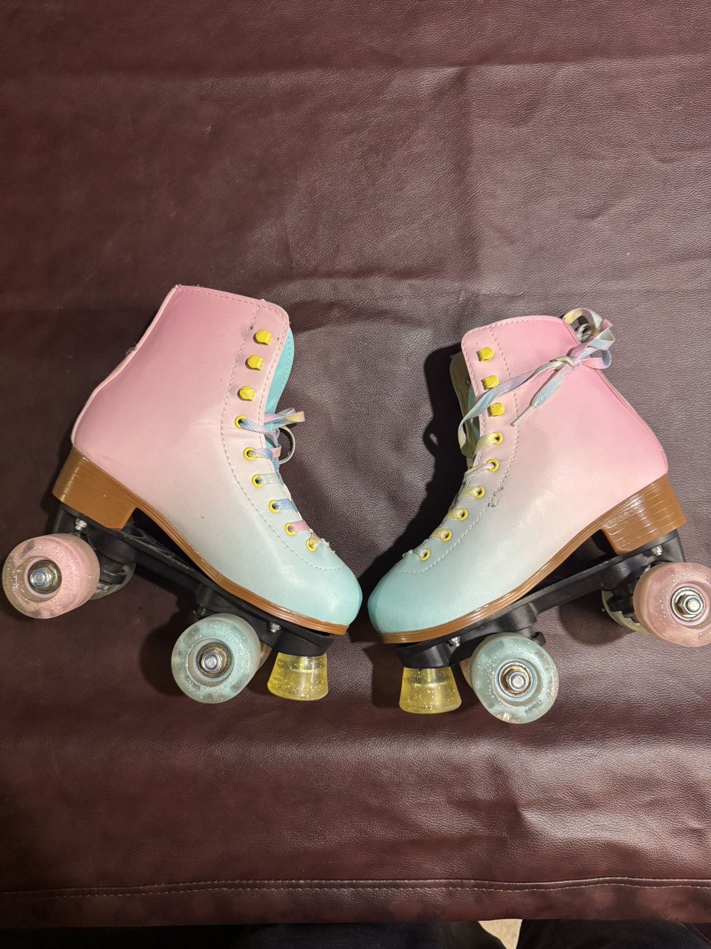 Skates Size 3-4