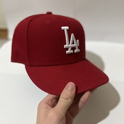 LA Dodgers Fitted Hat (Red) Size 7 3/8