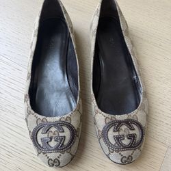 Women’s Gucci GG Canvas Ballet Flats 