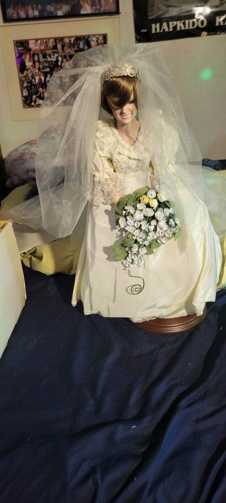 Officially Authentic Vintage Princess Diana Wedding Doll 