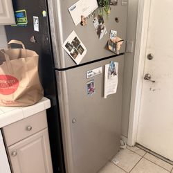 Free Fridge 