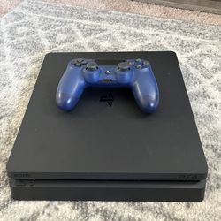 Used PS4 Slim With Games And Controller