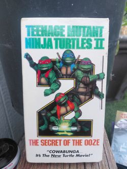 Teenage mutant ninja turtles 2 VHS