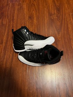 Size 9 (Pre owned, comes with original box) - Air Jordan 12 Playoffs