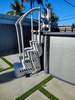 Outdoor swimming pool