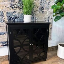 Beautiful Mirror  With Design Black Accent Cabinet (NEW In Box)