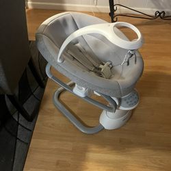 $50 (FREE DELIVERY) GRACO “SOOTHE MY WAY” BABY ROCKING SWING