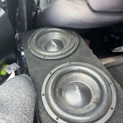 2 Skar audio SDR 10” Subwoofers