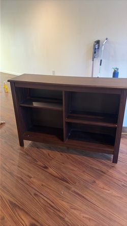 TV stand/shelves