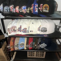 New Era Fitted Hats 7 5/8 