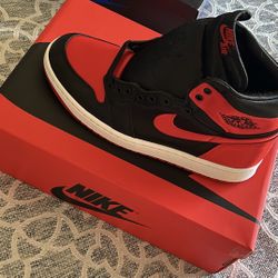 Jordan 1 Bred Satin Size 10 Men 