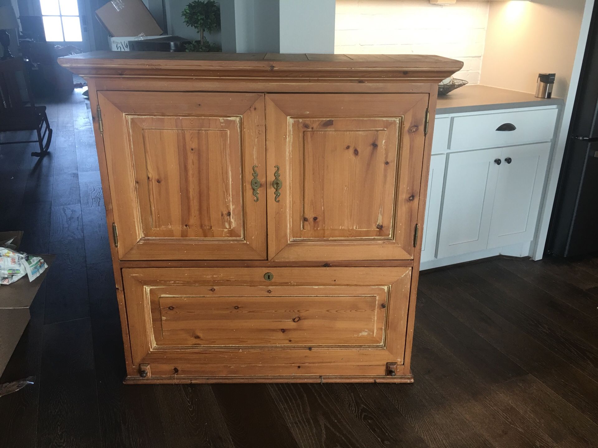 Wall hanging secretary desk. 100% pine.