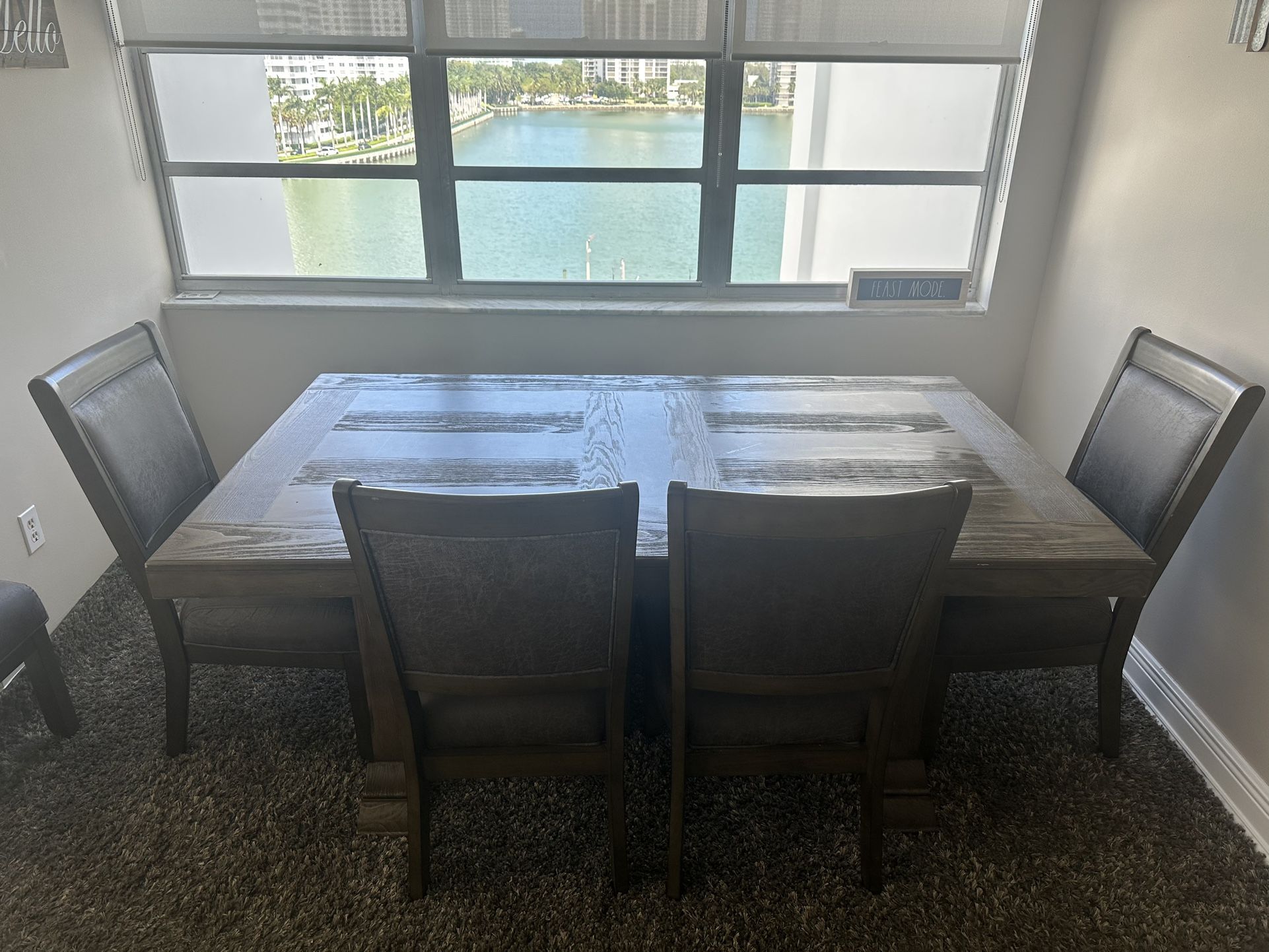 7 Piece Dining Room Table 