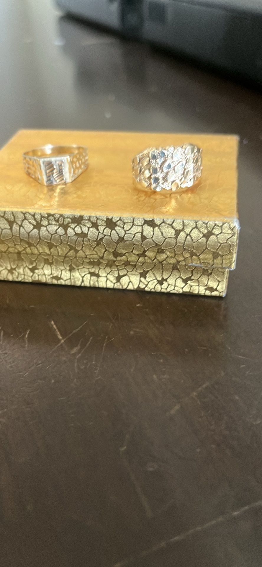 nugget ring and N ring looking for cash only