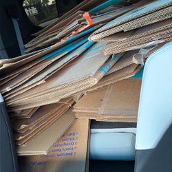 Free Moving Boxes
