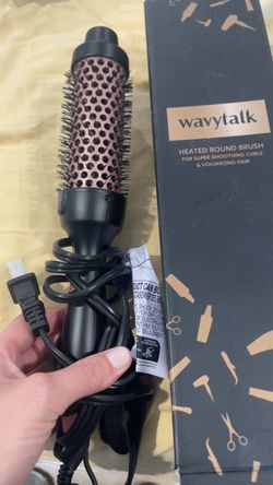 Wavytalk heated round brush - brand new