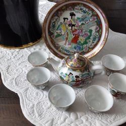 Petite Teaset Vintage