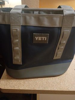 YETI Hopper Soft-Sided Cooler Bag