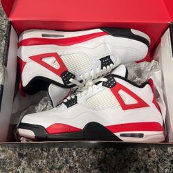 Air Jordan 4 Retro