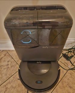 eufy Omni C20 Robotic Vacuum and Map with Auto Cleaning System Base