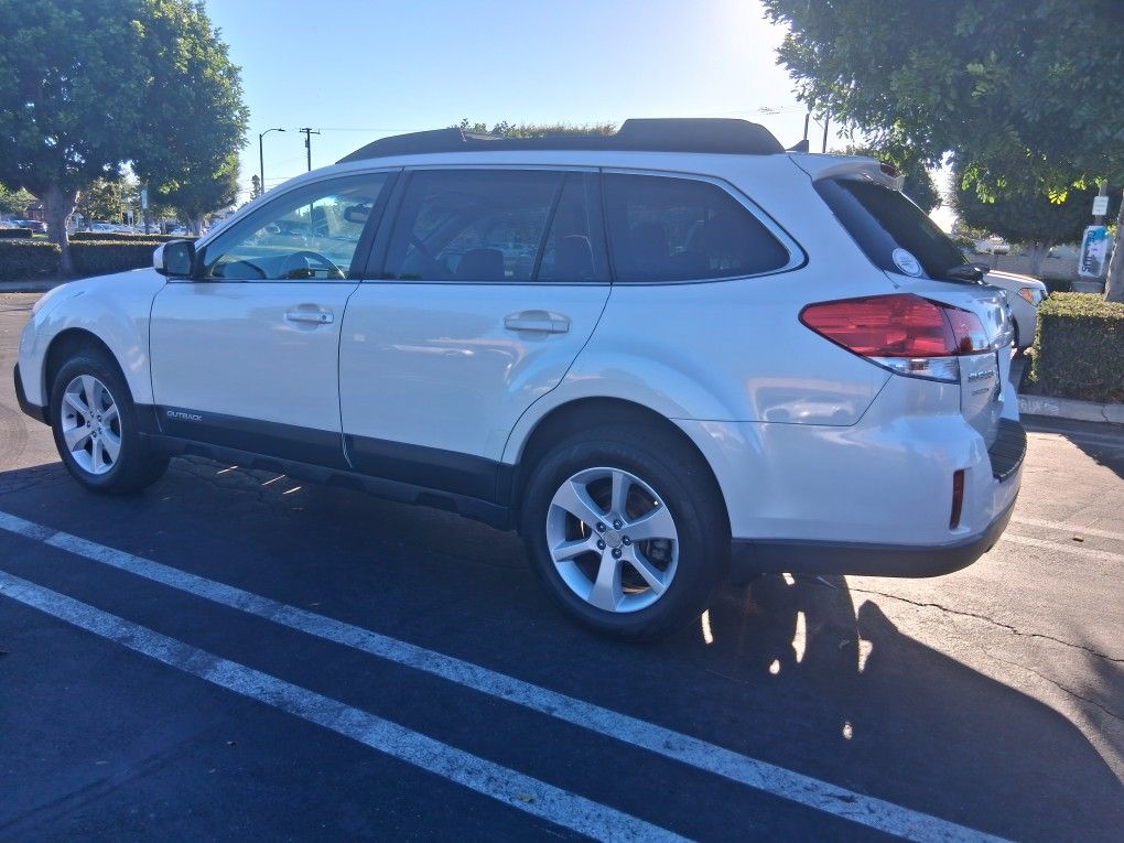2014 Subaru Outback