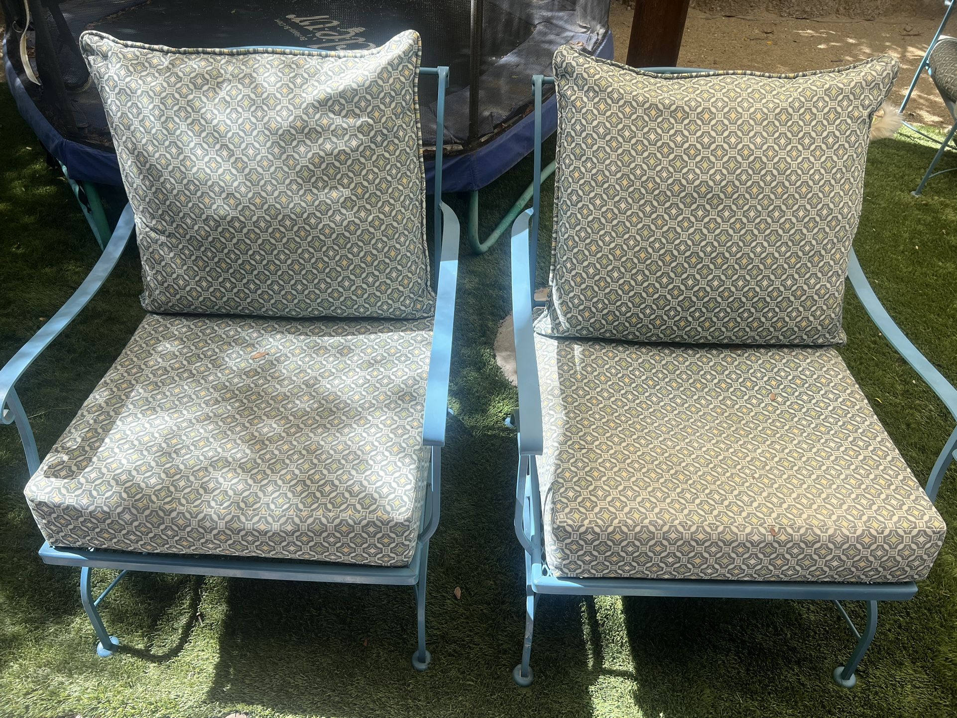Outdoor Chairs 