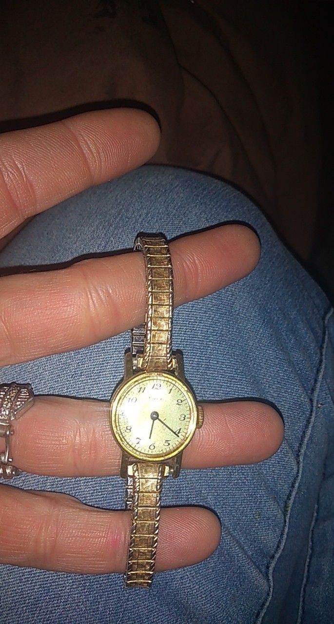 Ladies watch