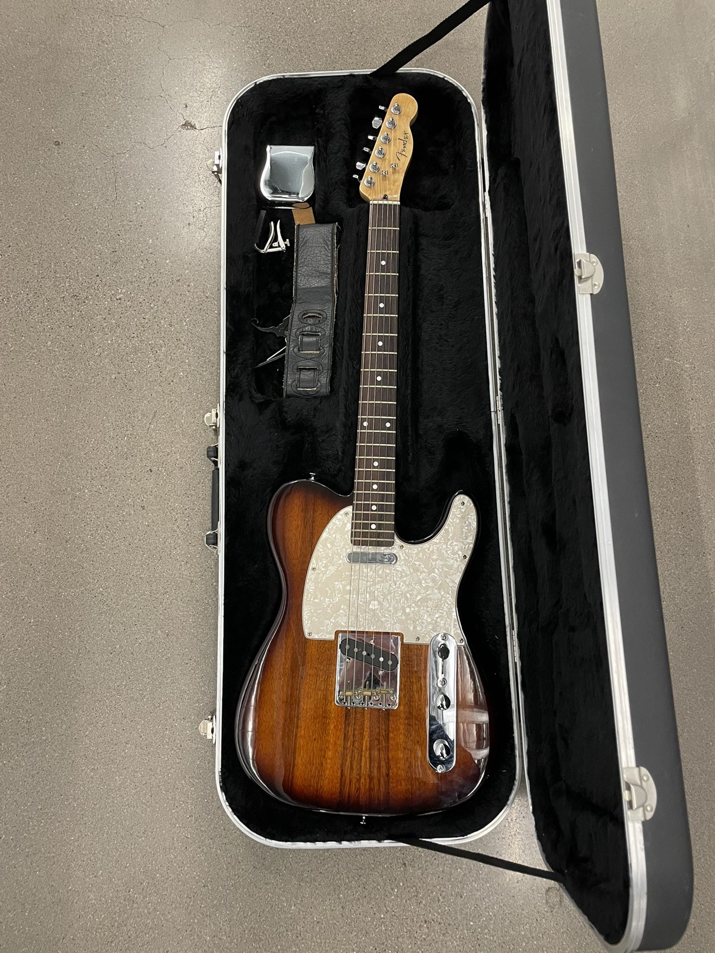 Fender Special Edition Koa Telecaster