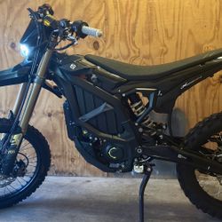 2025 Sur-Ron Ultra Bee 21kW Black Edition