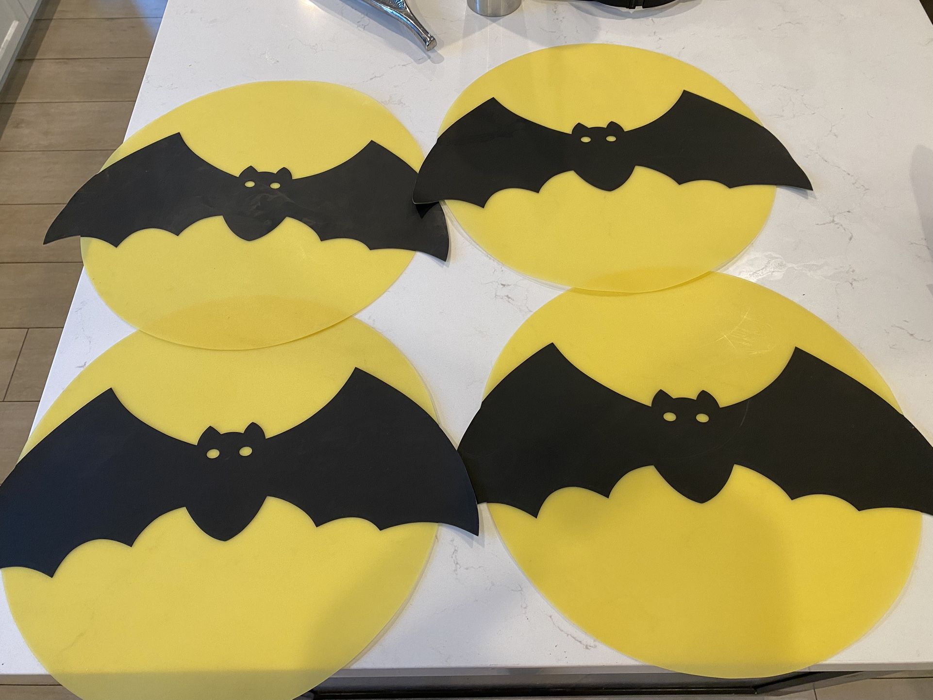 Vinyl Bat Round Placemats Great For Halloween