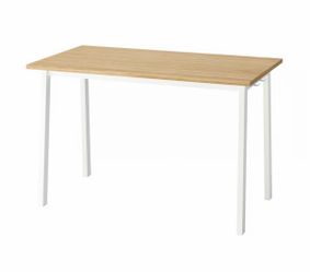 Large desk table with drawers