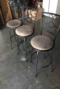 3 high stools