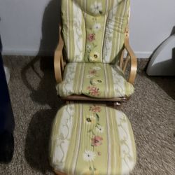 Baby Room Rocking Chair With Ottoman