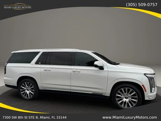 2025 Cadillac Escalade ESV