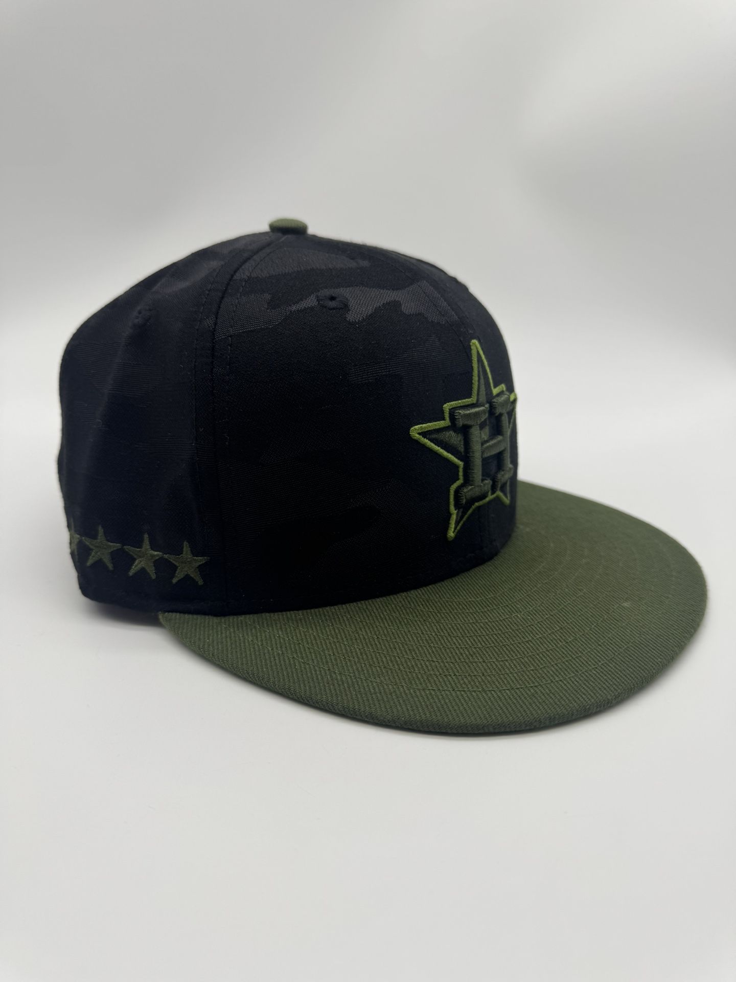 Houston Astros New Era Black Olive Green 59fifty MLB Fitted Cap 7 1/4 57.7CM  100% authentic. Lightly worn.  The Houston Astros New Era Black Olive Gr
