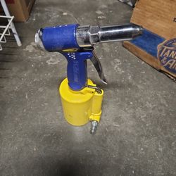 Astro Air Riveter Gun