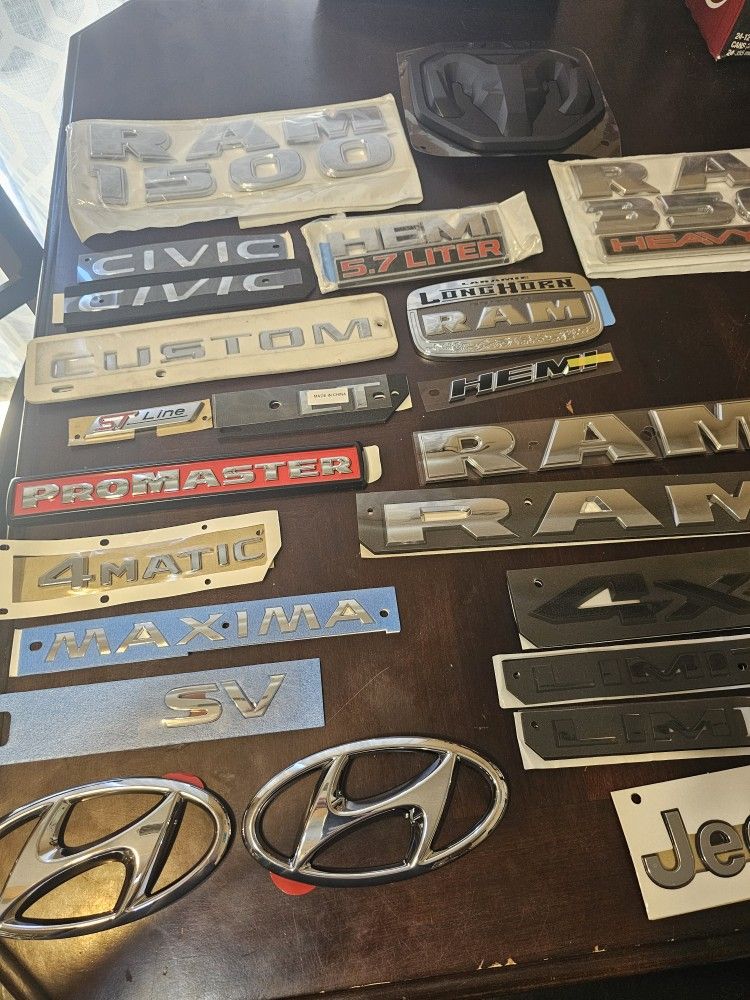 Miscellaneous Car/Truck Emblems 