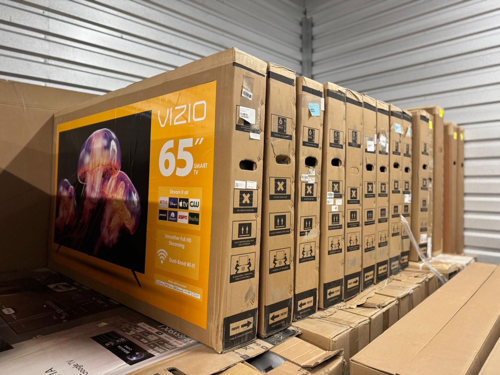 Hd392 65” Vizio smart 4k led Uhd tv floor model